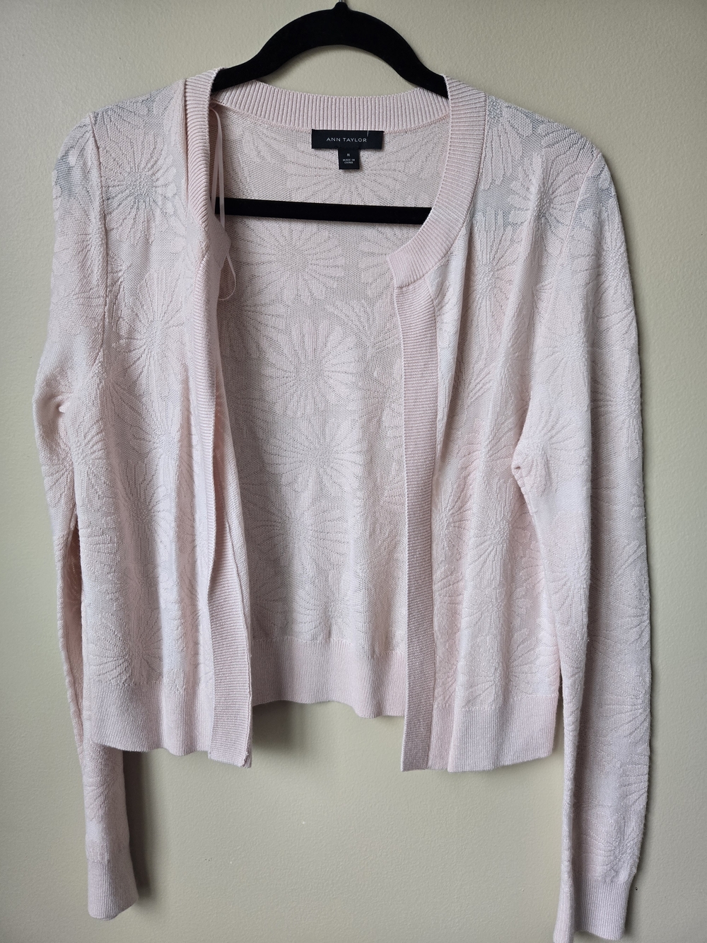 Ann Taylor Light Pink Floral Jacquard Open Cardigan